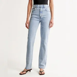 NWT Abercrombie &amp; Fitch ‘90s Straight Ultra High Rise Jeans Size 37/24S
