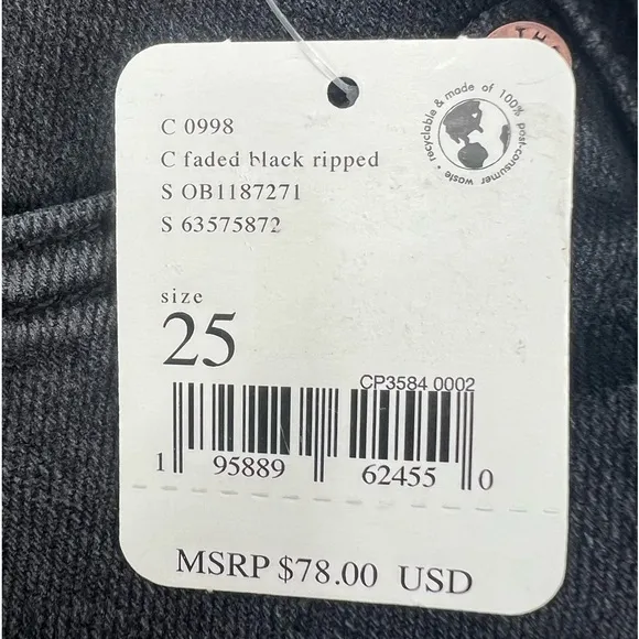 NWT Free People Faded Black Ripped Straight Leg Jeans Size 25 Junior’s