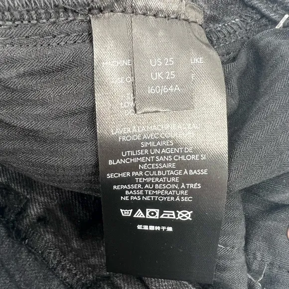 NWT Free People Faded Black Ripped Straight Leg Jeans Size 25 Junior’s