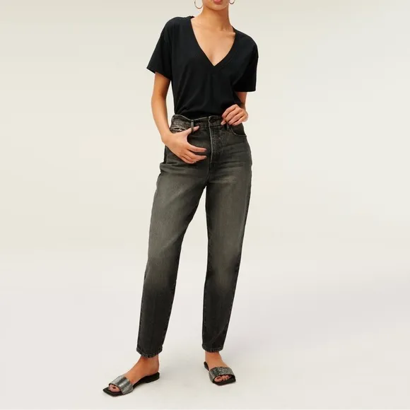 NWT Good American - Black Good Mom Jeans