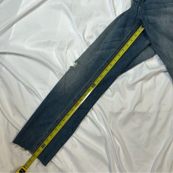 NWT - KUT From The Kloth, Rachael Ripped Raw Hem Mom Jean, 2