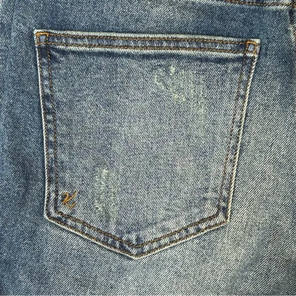 NWT - KUT From The Kloth, Rachael Ripped Raw Hem Mom Jean, 2