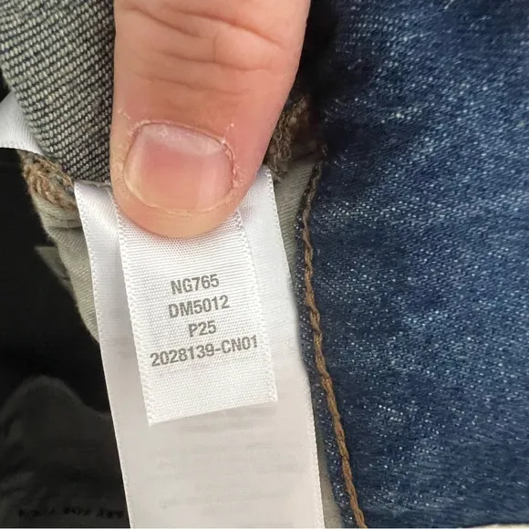NWT MADEWELL- The Petite Perfect Vintage Jean in Haight Wash Denim