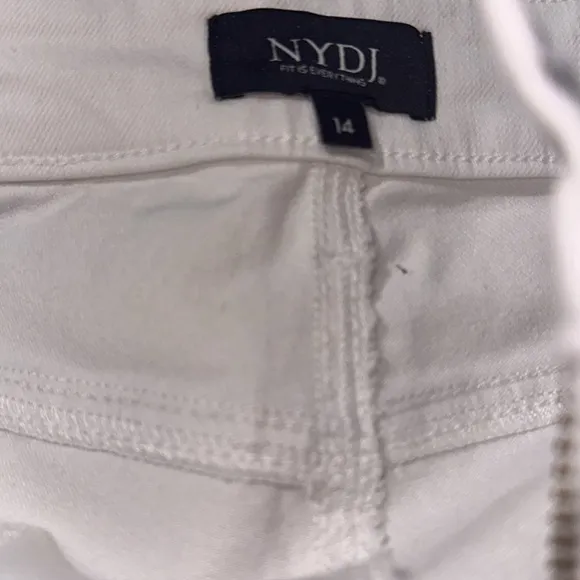 NWT NYDJ Marilyn Straight Ankle Jeans RELEASE HEM IN OPTIC WHITE