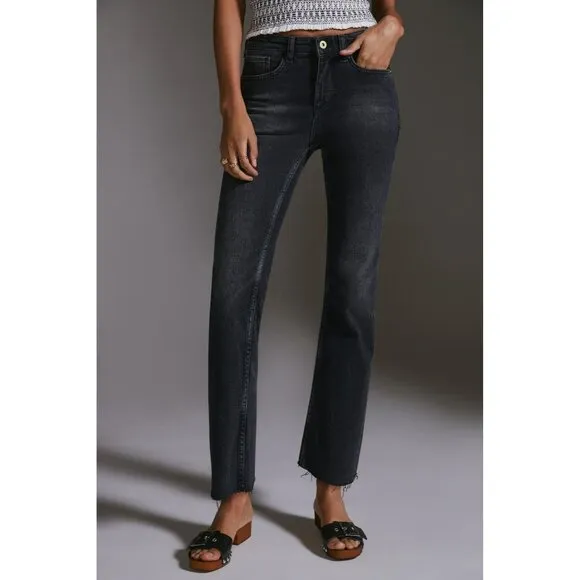 NWT Pilcro The Yaya Mid-Rise Straight Jeans Size 29P Retail $148