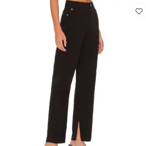 NWT WEWOREWHAT MOM SLIT JEANS