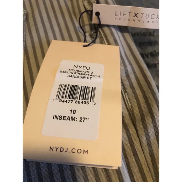 NYDJ Marilyn Straight Ankle Jeans, size 10 (runs big)