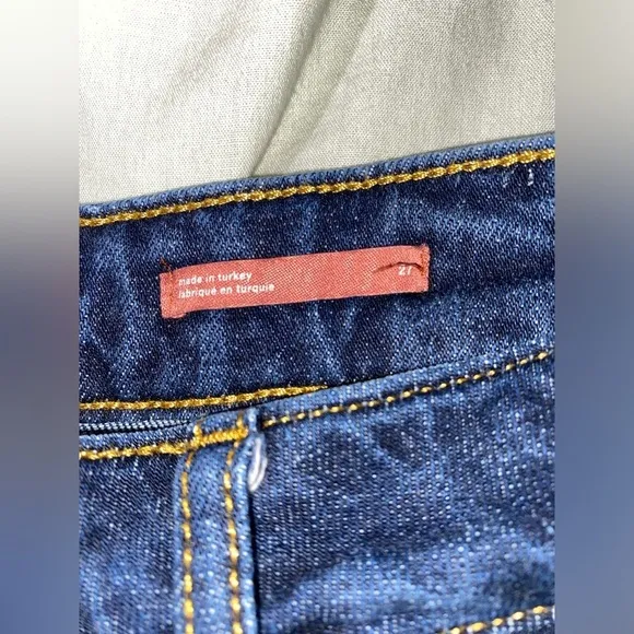 Pilcro Anthropologie The Split Straight Jeans Split Ankle Hem Medium Wash Trendy