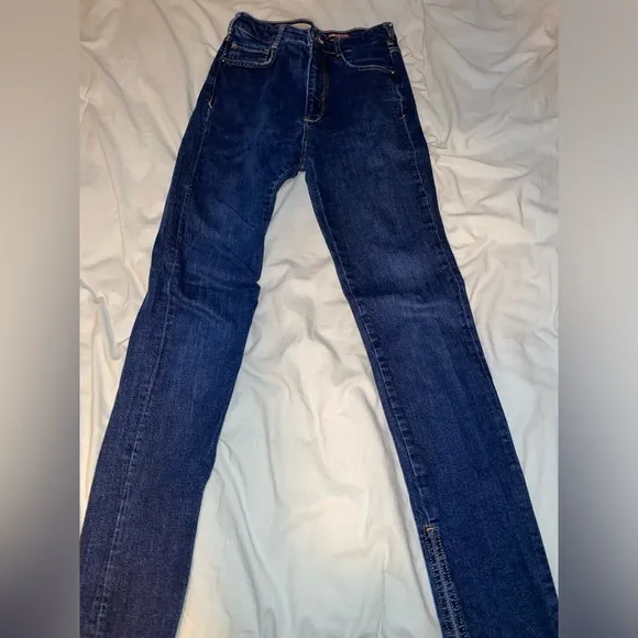 Pilcro Anthropologie The Split Straight Jeans Split Ankle Hem Medium Wash Trendy