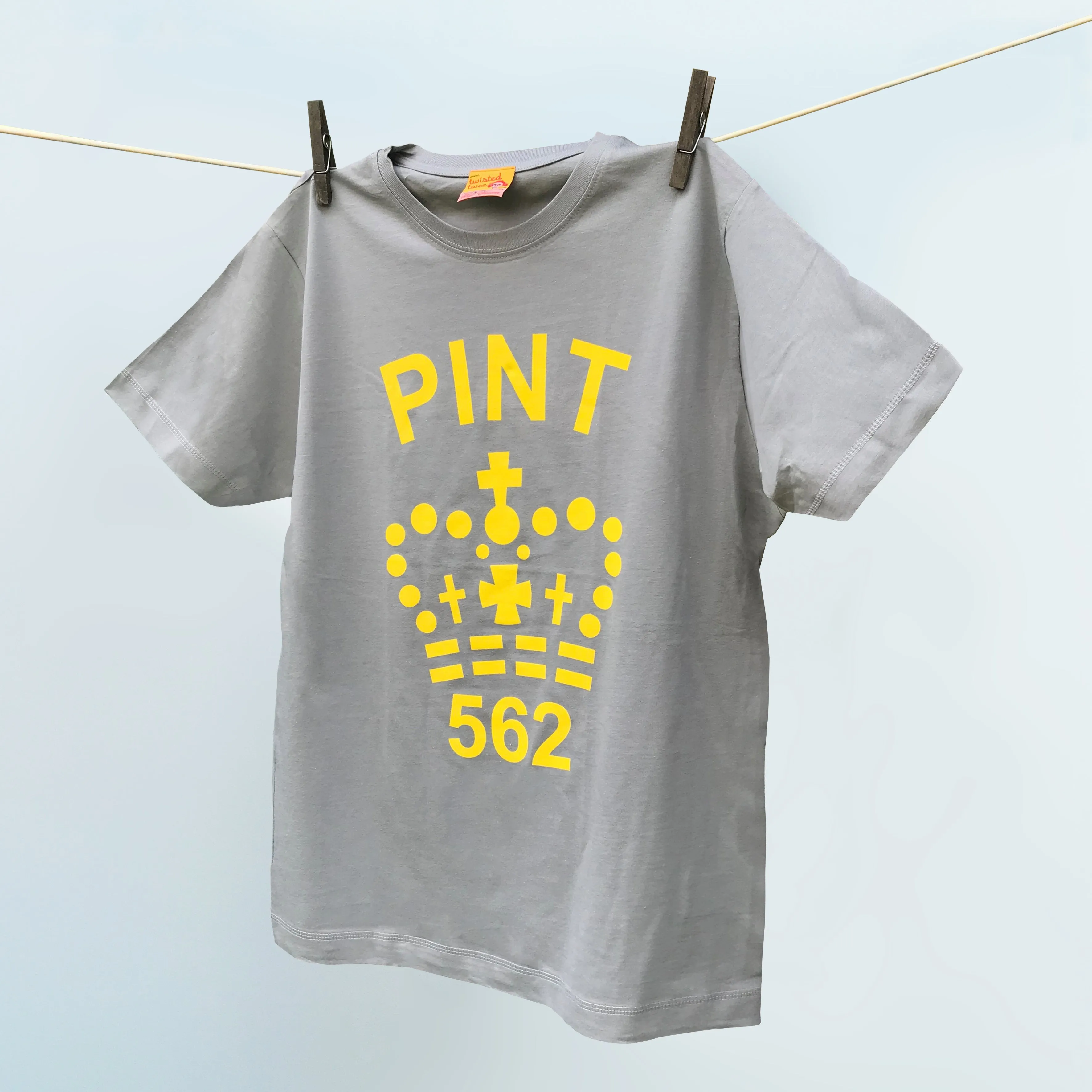 Range of single Pint organic cotton t shirts for men and women