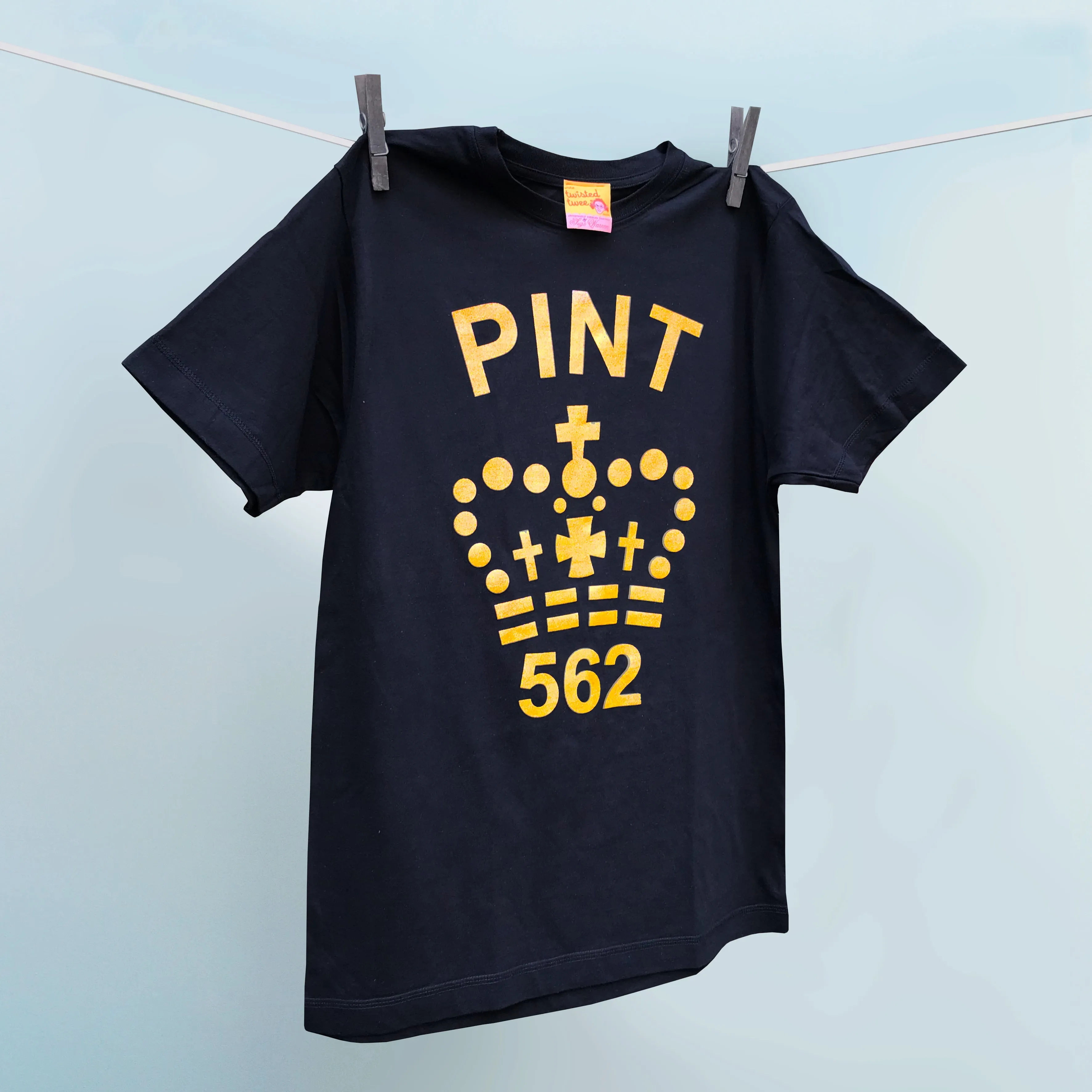 Range of single Pint organic cotton t shirts for men and women