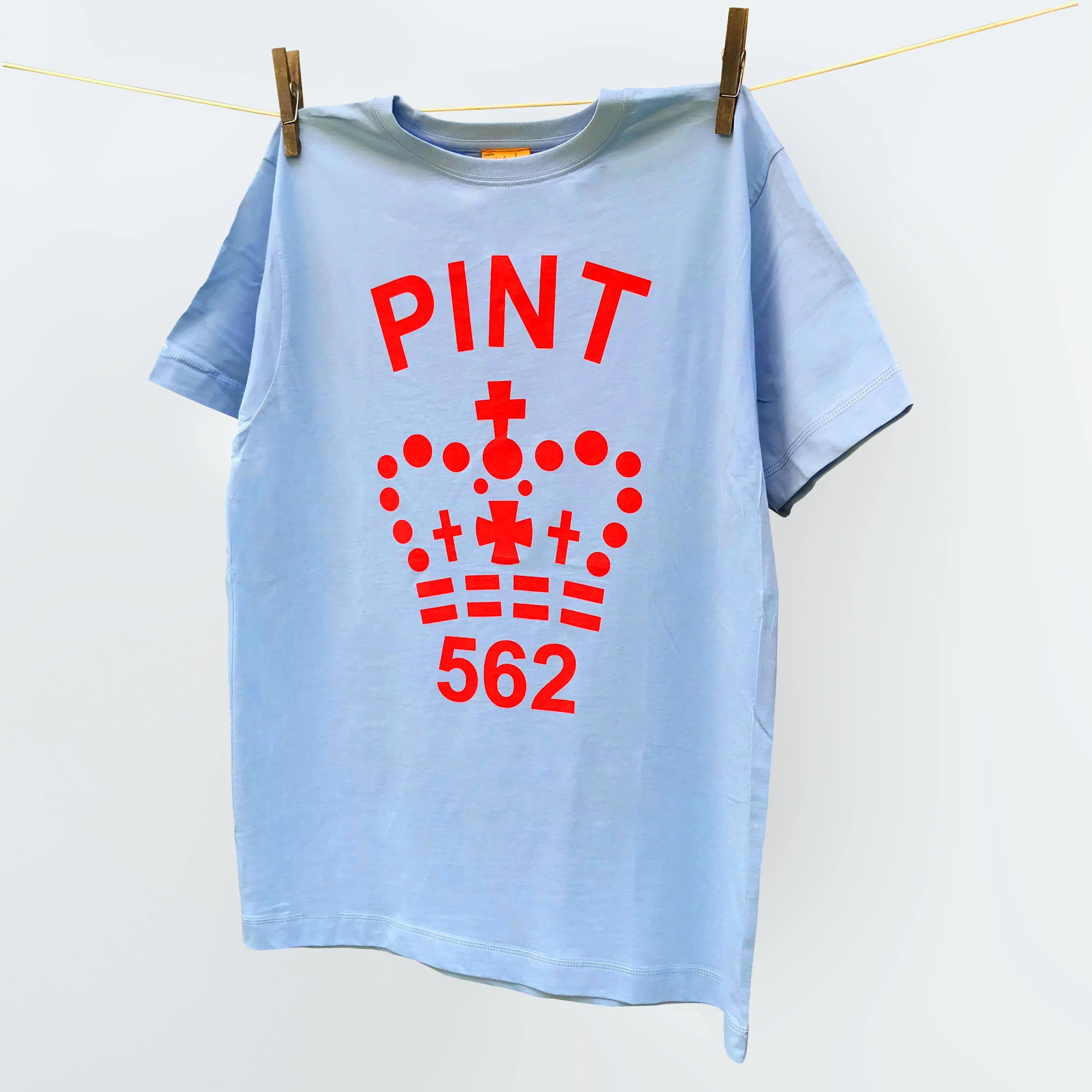 Range of single Pint organic cotton t shirts for men and women
