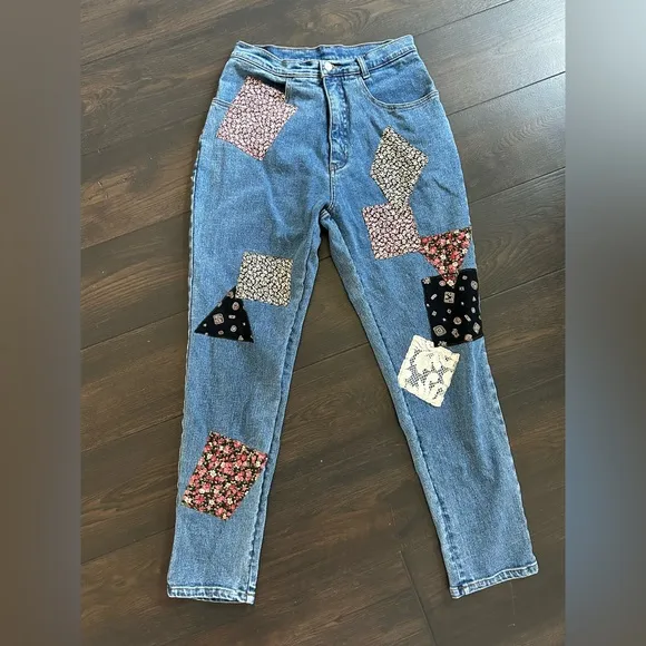 RARE Vintage Patchwork Mom Jeans