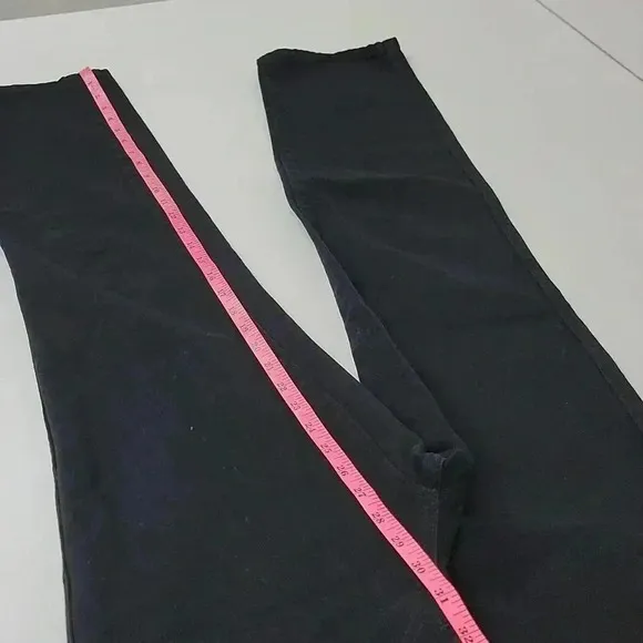Revice Straight Leg Jeans
