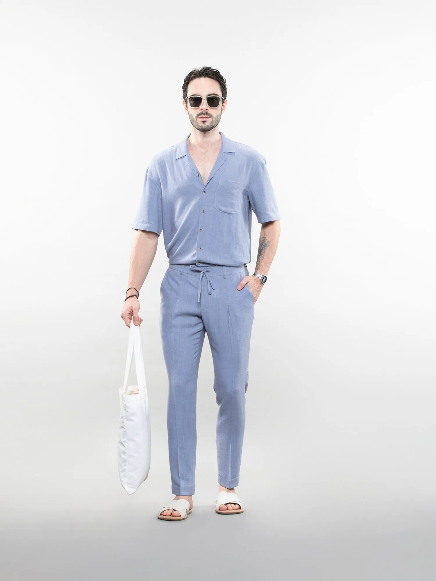Short-sleeve linen shirt
