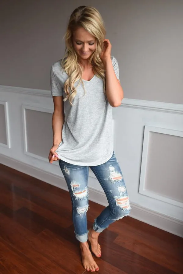 Simplicity V-Neck Top ~ Grey