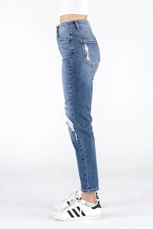 Sneak Peek 90's Skinny High Rise Distressed Jeans