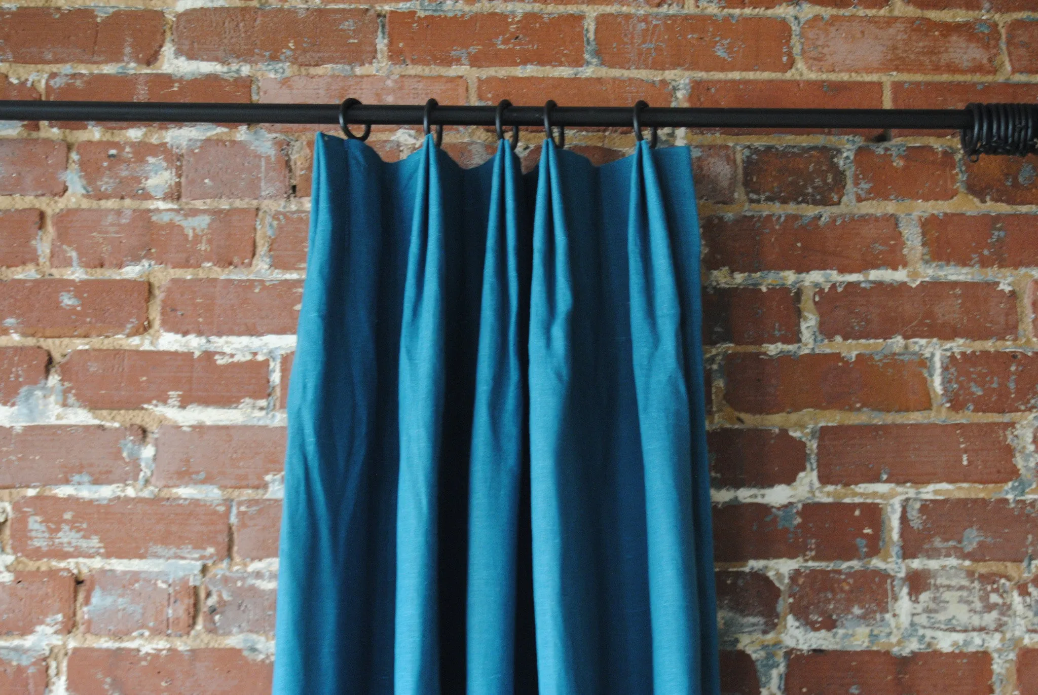 Solid Linen Panel (w/ Pinch/Euro Pleat)