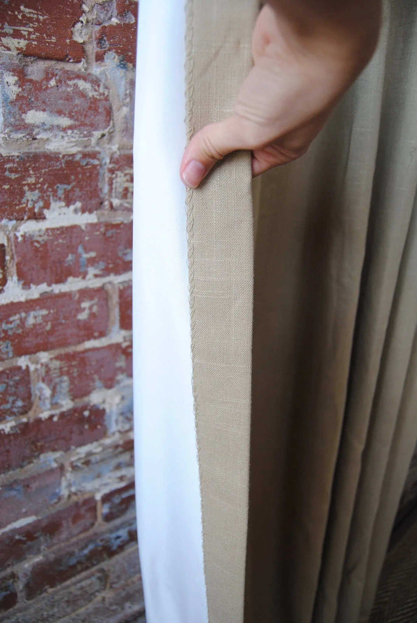 Solid Linen Panel (w/ Pinch/Euro Pleat)