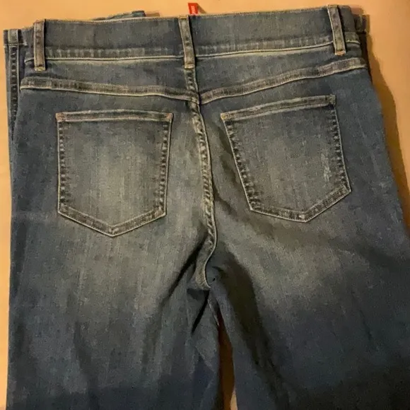 SPANXshape EveryWear Straight Leg Jeans, Vintage Indigo size medium