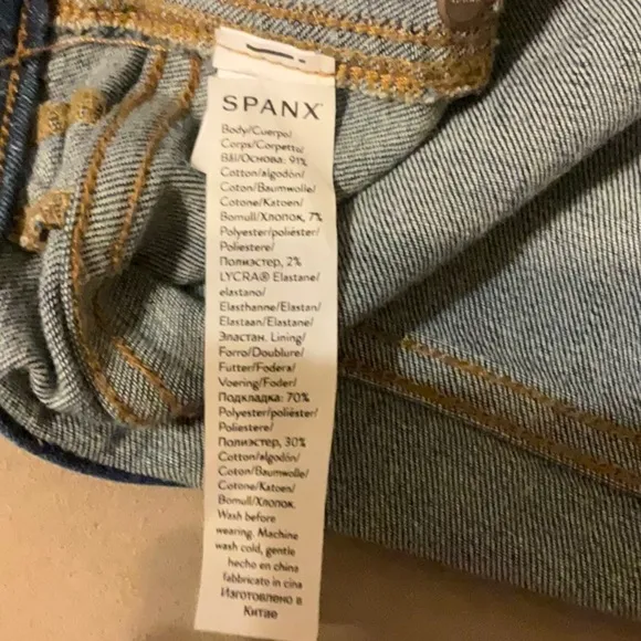 SPANXshape EveryWear Straight Leg Jeans, Vintage Indigo size medium