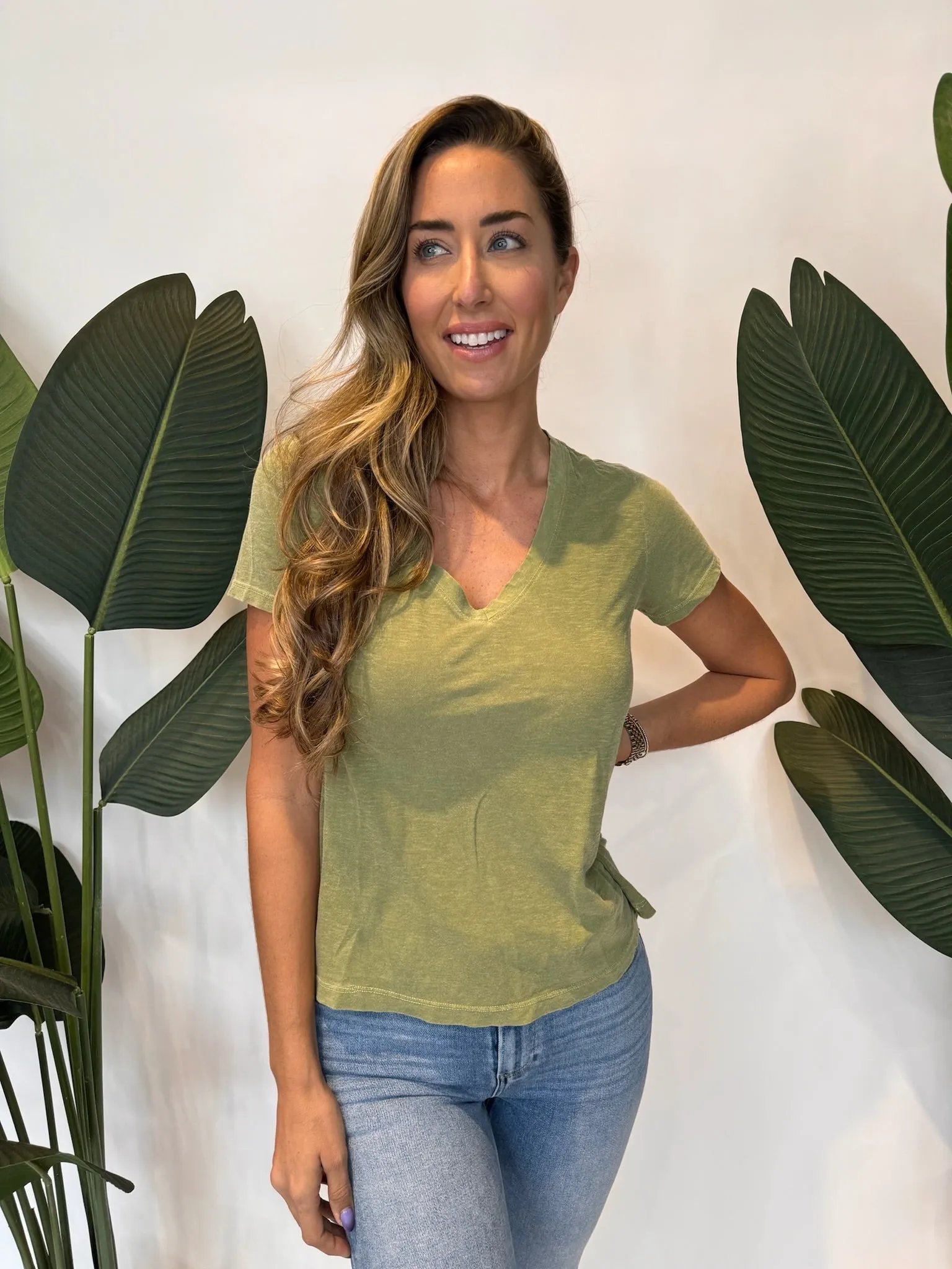 Sundry V-Neck Tee