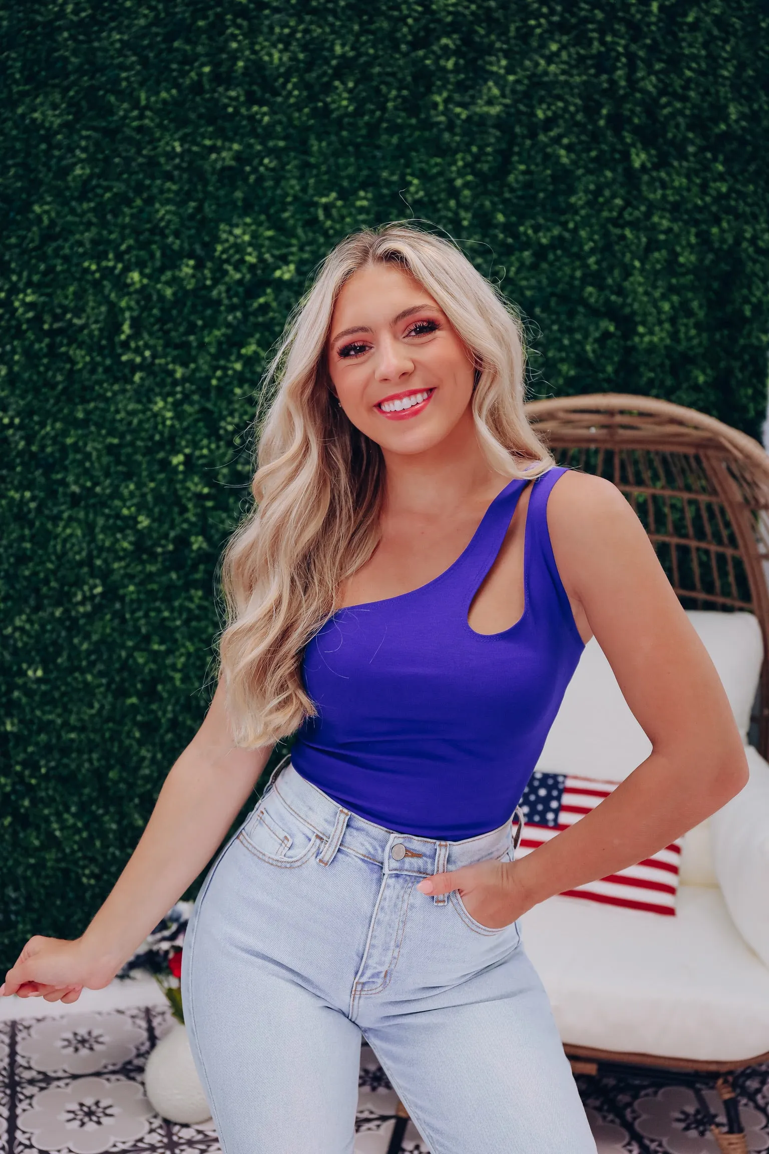 The One Shoulder Cut Out  Bodysuit - Blue