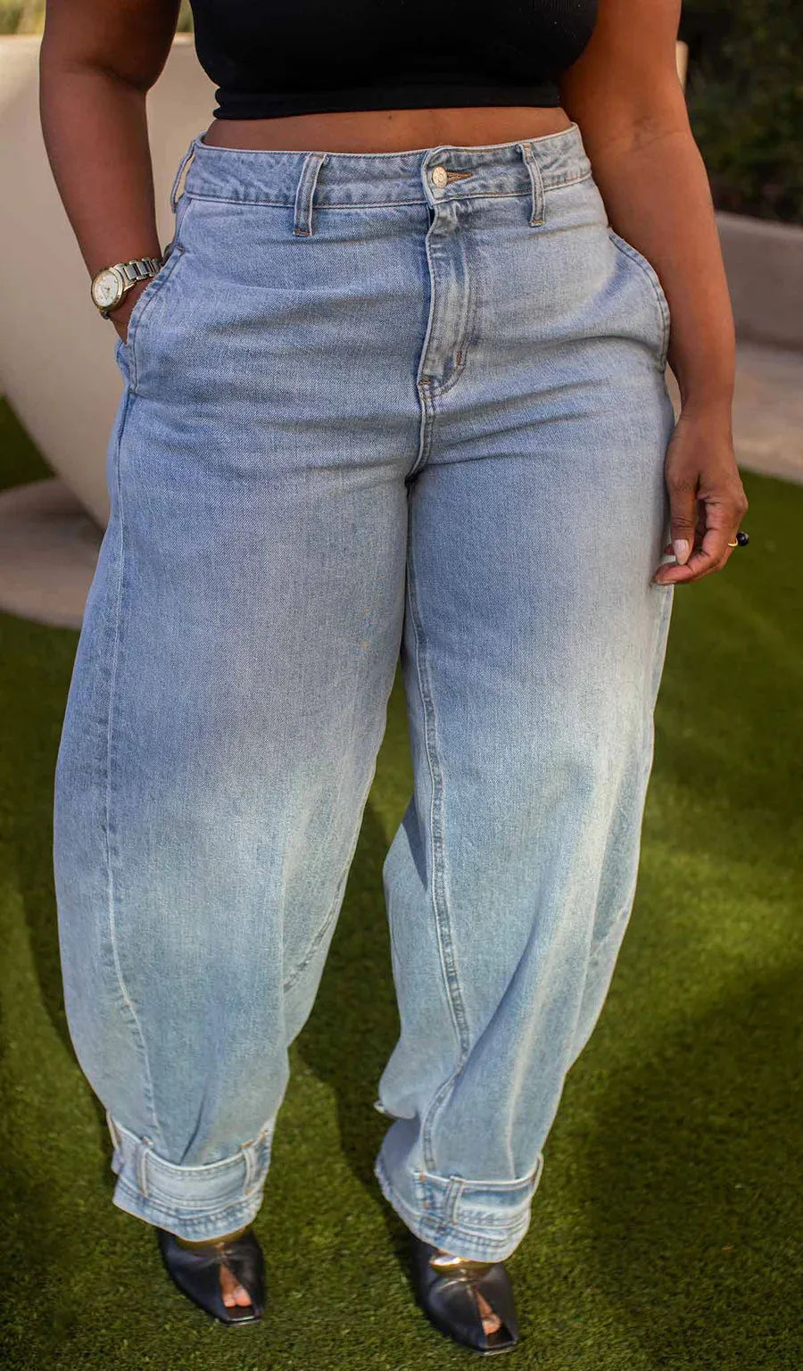 Tubular leg jeans