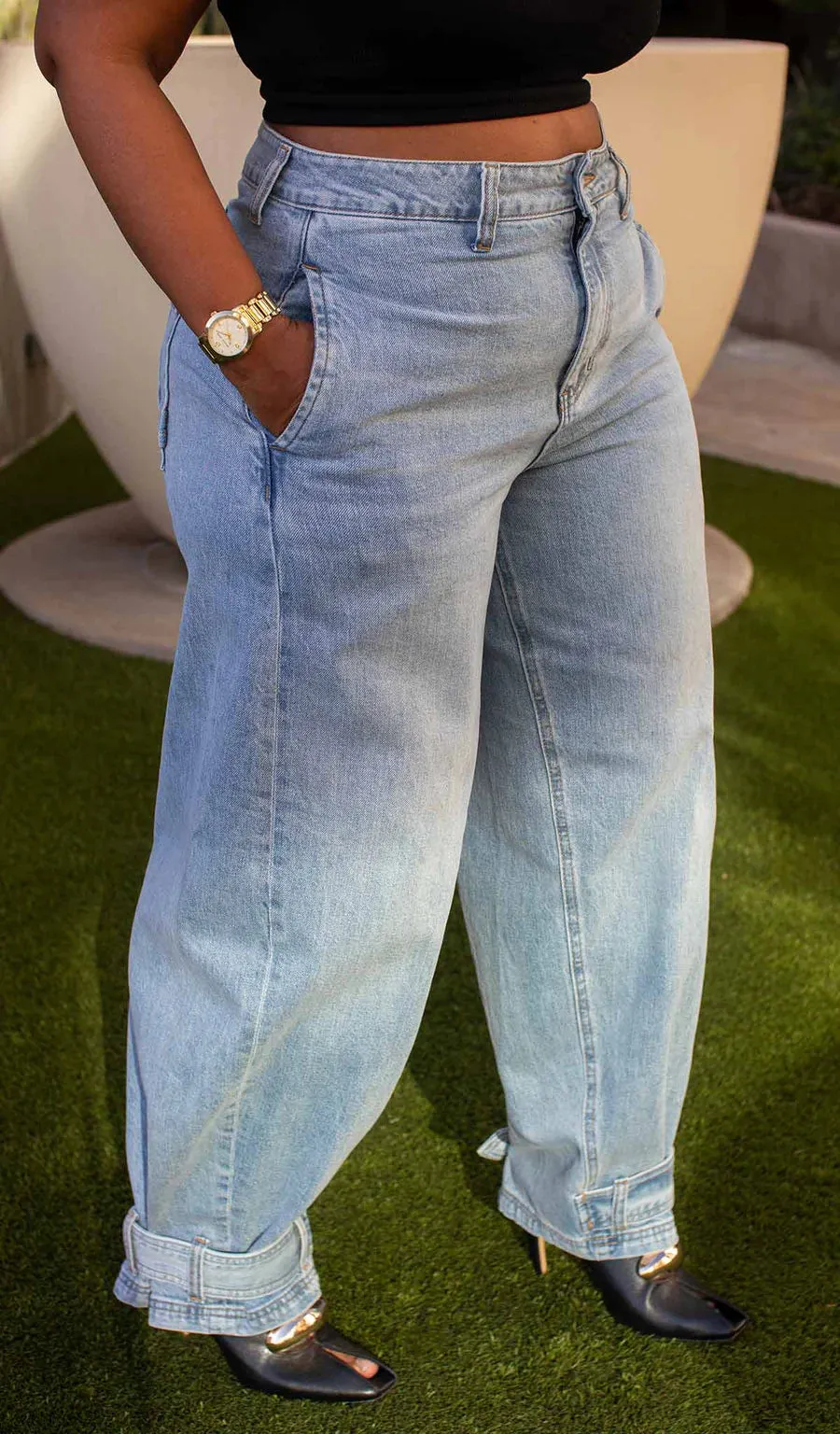 Tubular leg jeans
