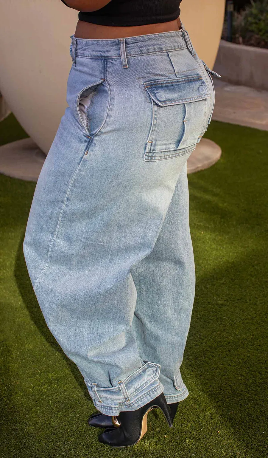 Tubular leg jeans