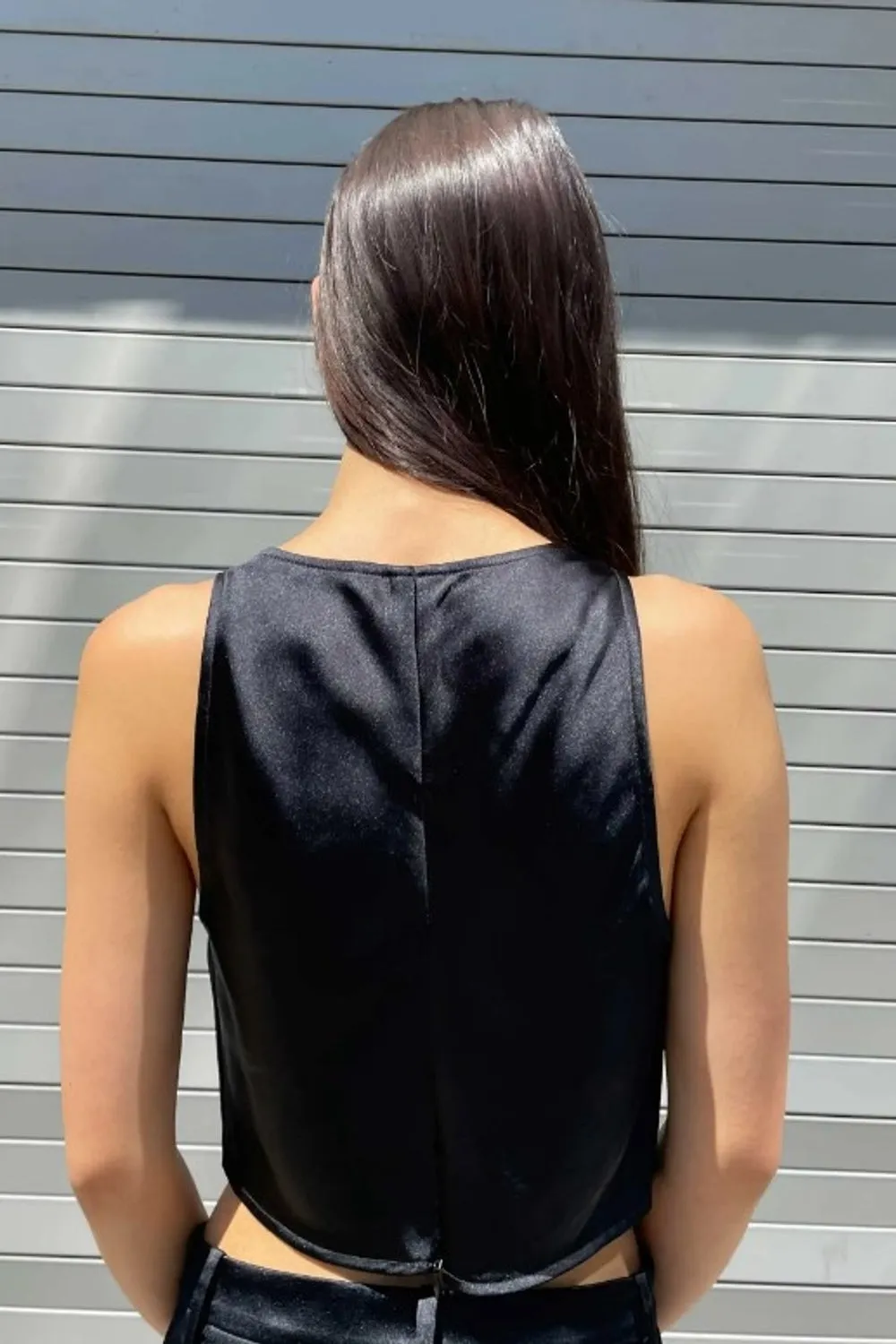Tula Black Top