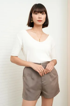 VEDA V-Neck Rib-Knit Top (White)