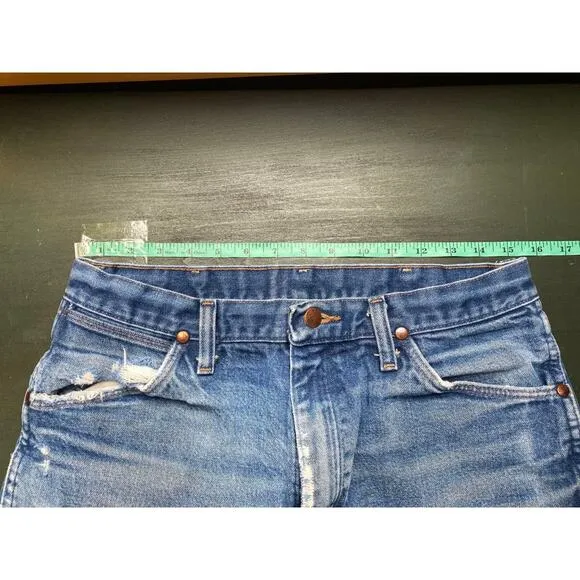 Vintage Wrangler Cut-Off Jean Shorts