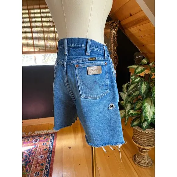Vintage Wrangler Cut-Off Jean Shorts