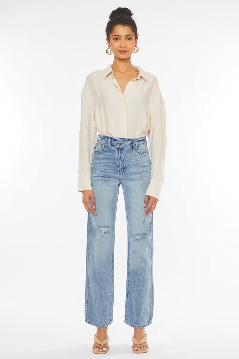 Wanda Ultra High Rise 90's Straight Leg Jeans