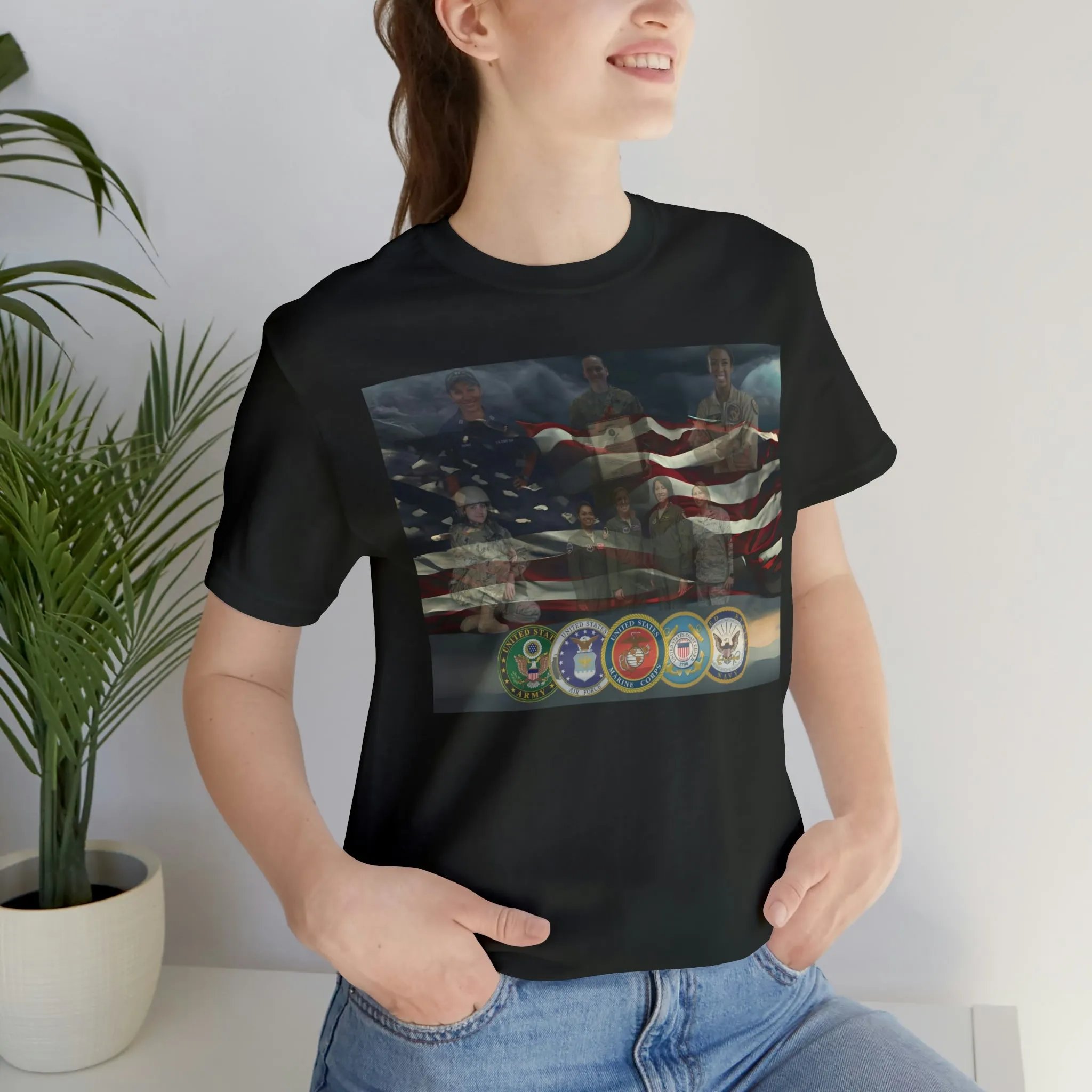 Women in the Military Short Sleeve Tee