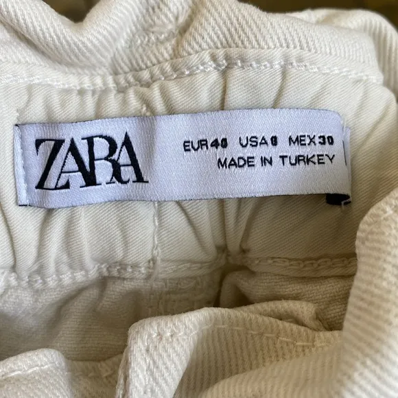 ZARA High Waisted Cotton Barrel Leg Denim Cinched Waistband Women’s Size 8 Cream