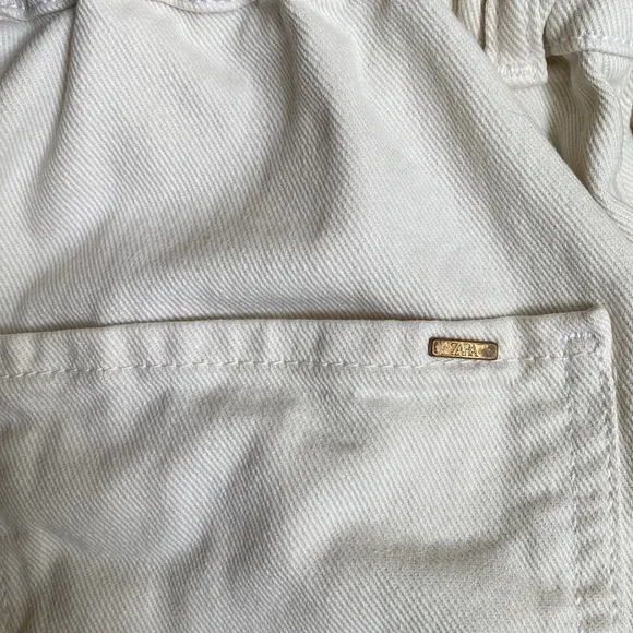 ZARA High Waisted Cotton Barrel Leg Denim Cinched Waistband Women’s Size 8 Cream